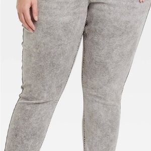 Ava and Viv high rise skinny size 20 Jean